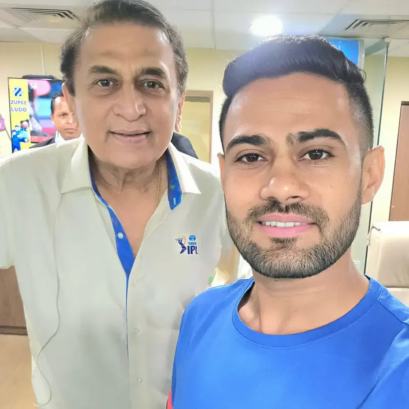 Physiotherapy session with Sunil Gavaskar in Mumbai
